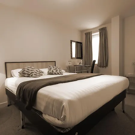Britannia Leeds Готель 3*