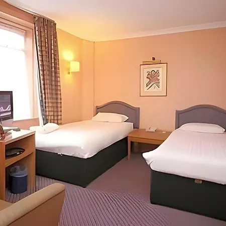 Britannia Hotel 3*