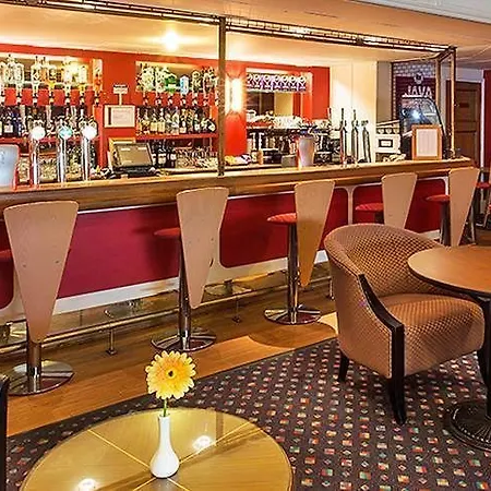 Готель Britannia Leeds 3*