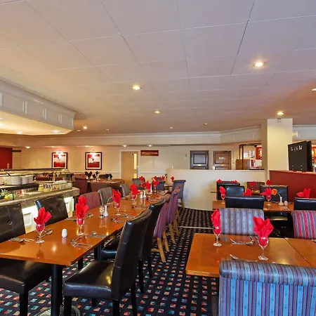 Britannia Leeds Готель 3*