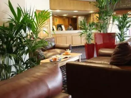 Britannia Leeds 3*