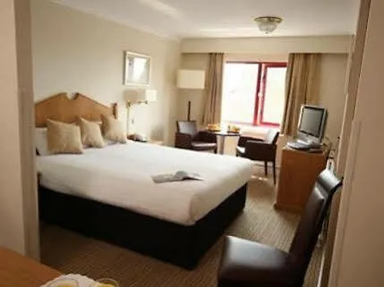 Britannia Leeds Готель