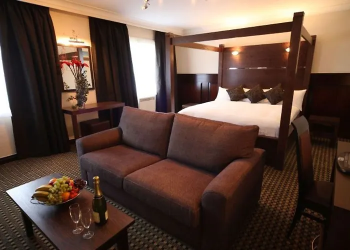 Britannia Leeds (West Yorkshire)