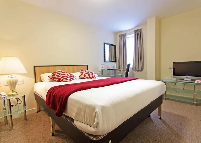 Britannia Leeds (West Yorkshire)